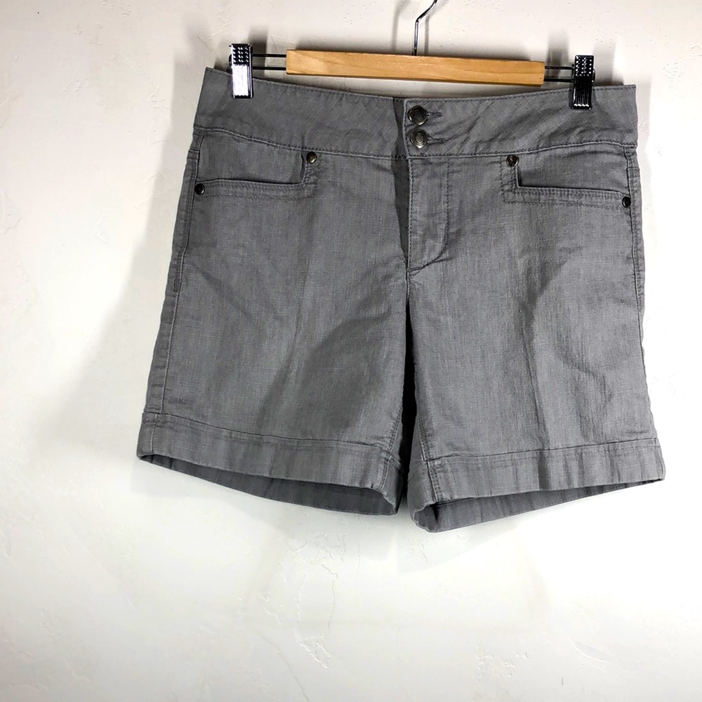 Santana Jeans gray shorts size 10